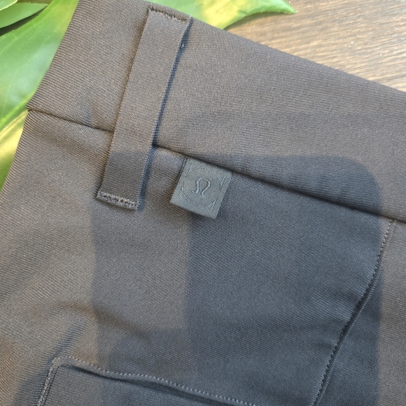 Lululemon Commission Pants - Picture 11 of 11